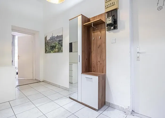 Comfy 1br Aprt, In With Great Amenities Apartment
