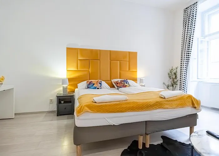 Apartment Comfy 1br Aprt, In With Great Amenities Vienna