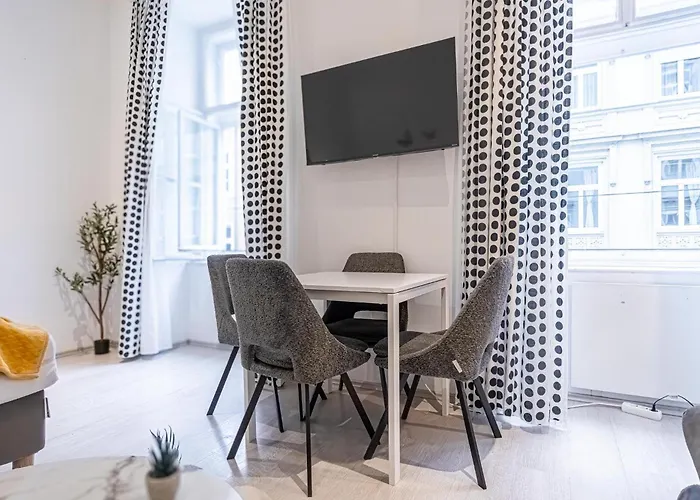 Comfy 1br Aprt, In With Great Amenities * Vienna