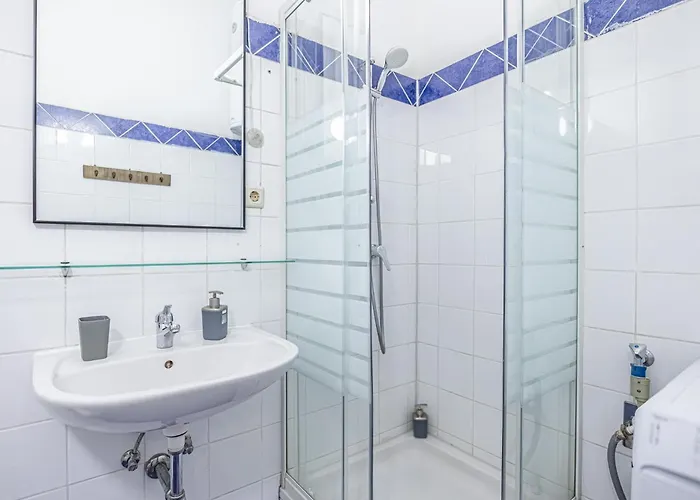 Comfy 1br Aprt, In With Great Amenities Apartment Vienna